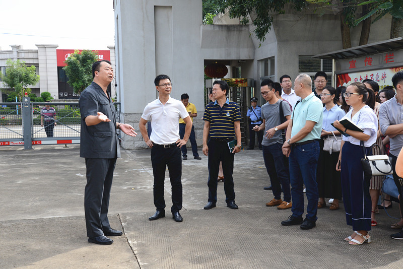 澄迈法院干警前往定安法院,琼山法院参观学习